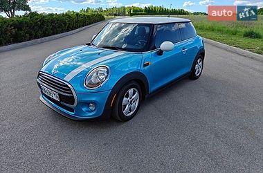 Хетчбек MINI Cooper 2016 в Києві