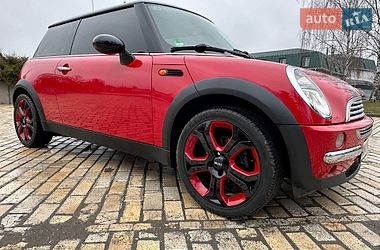 Хэтчбек MINI Cooper 2003 в Белой Церкви