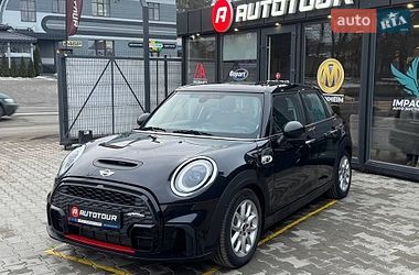 Хетчбек MINI Cooper 2017 в Чернівцях