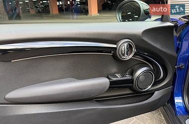 Хэтчбек MINI Cooper 2018 в Киеве