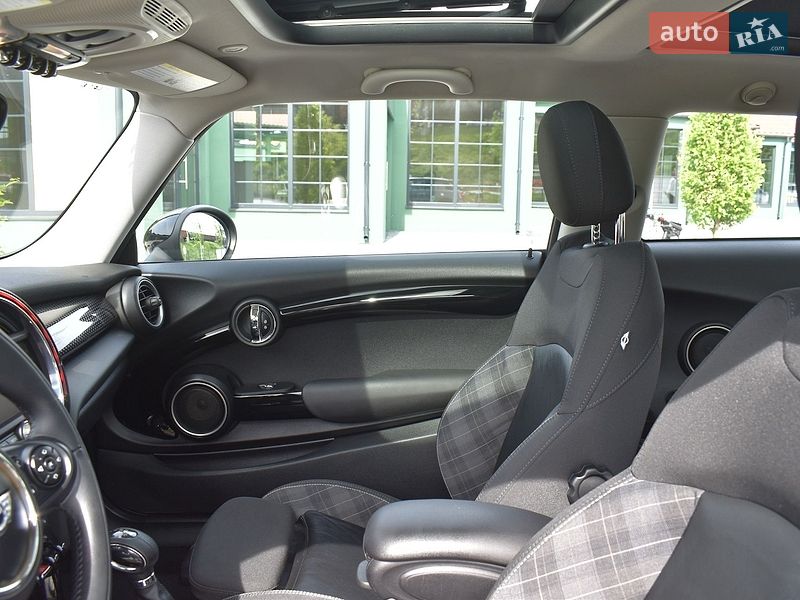 Хетчбек MINI Cooper 2014 в Києві фото 11 Хетчбек MINI Cooper 2014 в Києві