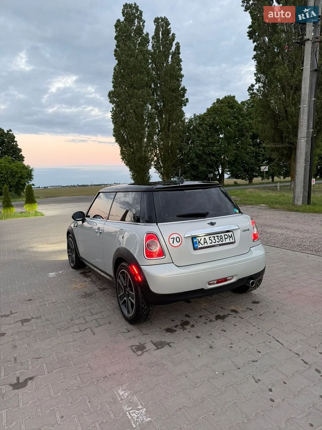 2011 MINI Cooper - мініатюра 19