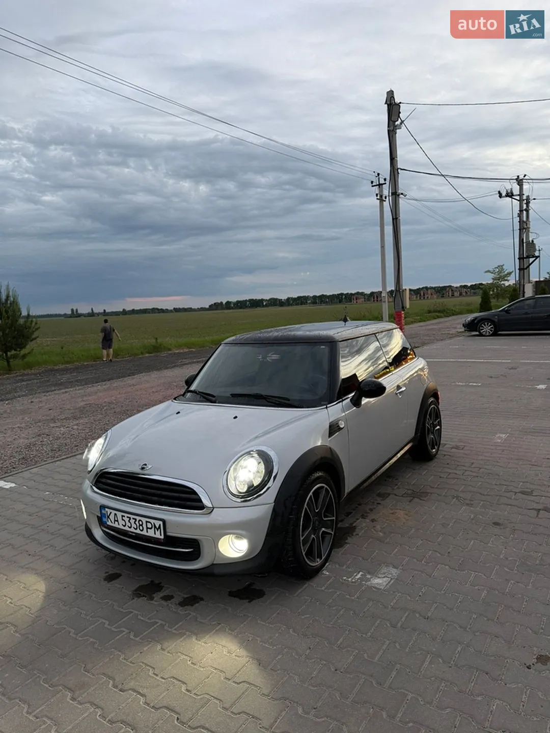 2011 MINI Cooper - мініатюра 5