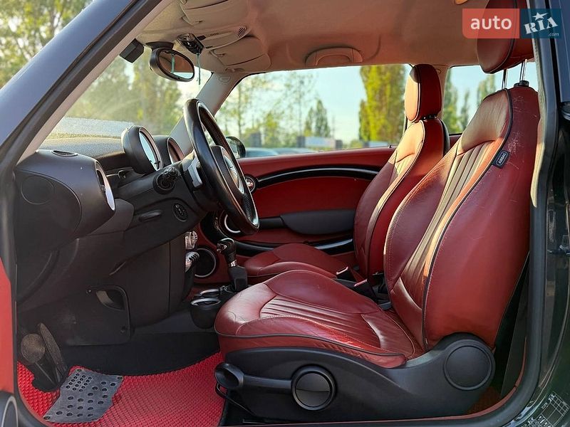 Хэтчбек MINI Cooper 2008 в Одессе