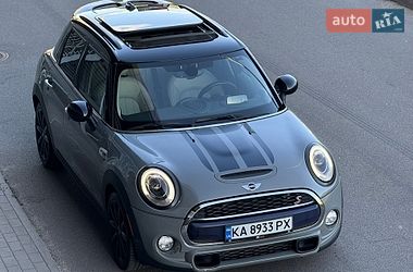 Хетчбек MINI Cooper 2016 в Києві