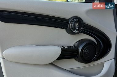 Хетчбек MINI Cooper 2016 в Києві