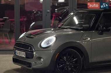 Хетчбек MINI Cooper 2016 в Києві