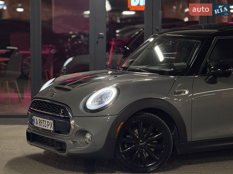 Хетчбек MINI Cooper 2016 в Києві
