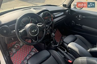 Хэтчбек MINI Cooper 2015 в Киеве фото 8 Хэтчбек MINI Cooper 2015 в Киеве