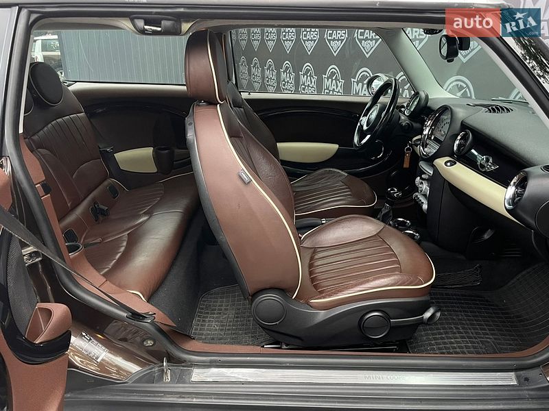 Хетчбек MINI Cooper 2009 в Києві