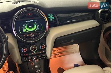 Хэтчбек MINI Cooper 2016 в Киеве фото 53 Хэтчбек MINI Cooper 2016 в Киеве