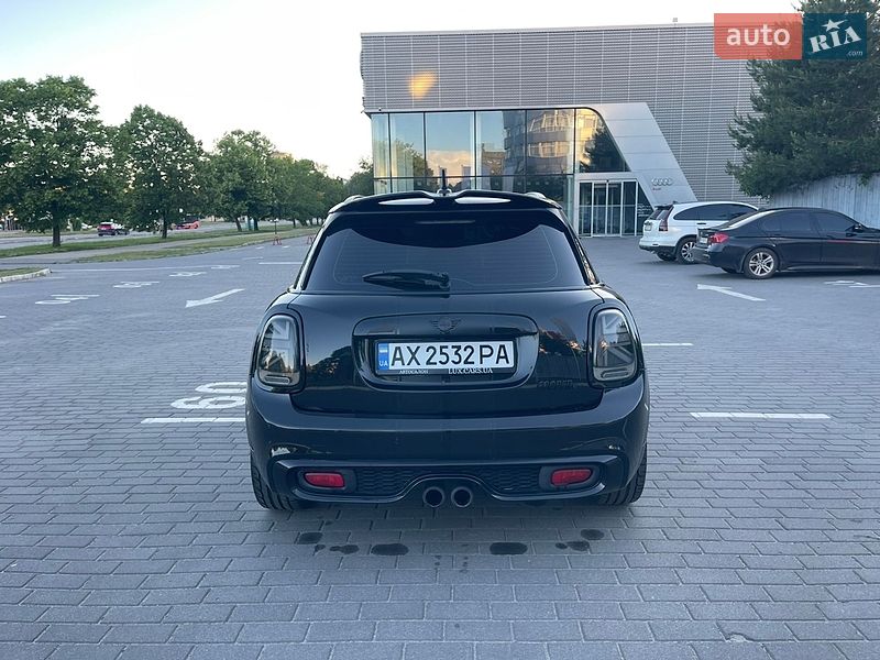 Хетчбек MINI Cooper 2015 в Харкові