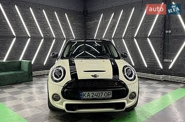 Хетчбек MINI Cooper 2015 в Києві