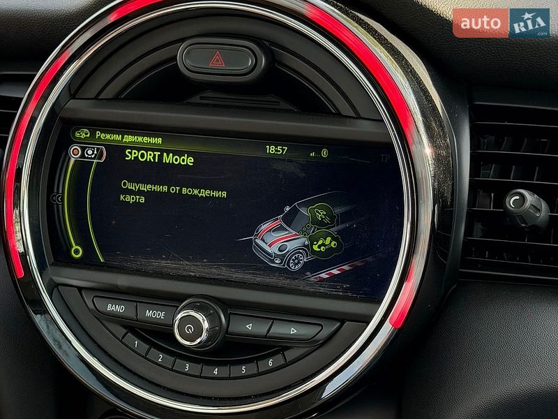 Хетчбек MINI Cooper 2015 в Києві