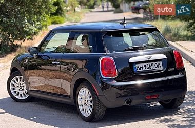 Хетчбек MINI Cooper 2015 в Одесі