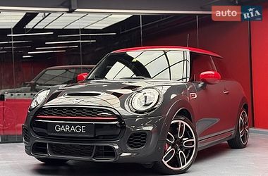 Хэтчбек MINI Cooper 2019 в Киеве