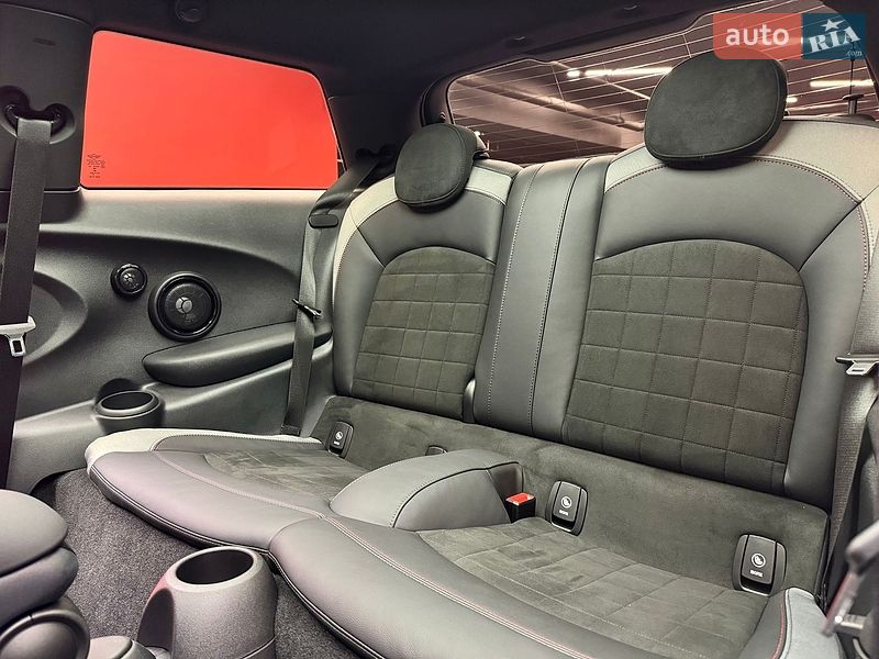 Хэтчбек MINI Cooper 2019 в Киеве