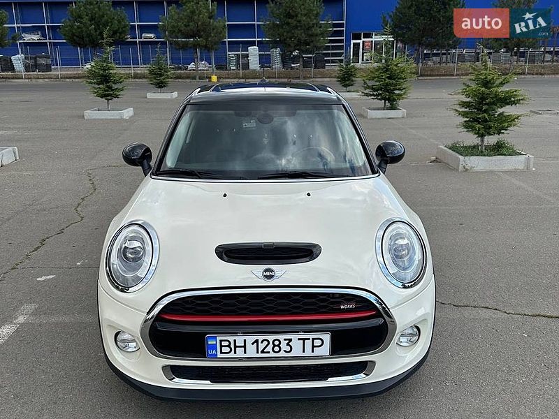 Хетчбек MINI Cooper 2015 в Одесі