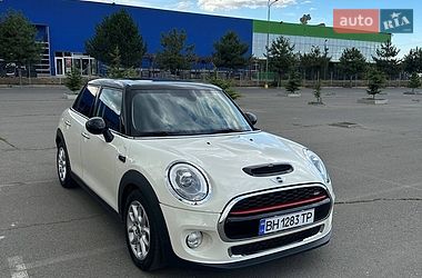 Хетчбек MINI Cooper 2015 в Одесі