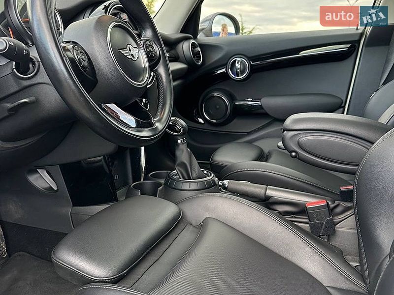 Хетчбек MINI Cooper 2015 в Одесі