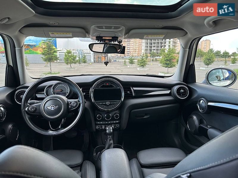Хетчбек MINI Cooper 2015 в Одесі