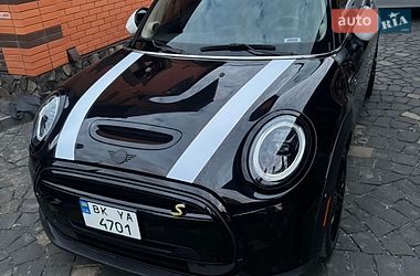 Хэтчбек MINI Cooper 2023 в Костополе