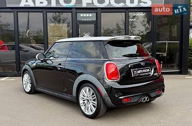 Хэтчбек MINI Cooper 2015 в Киеве