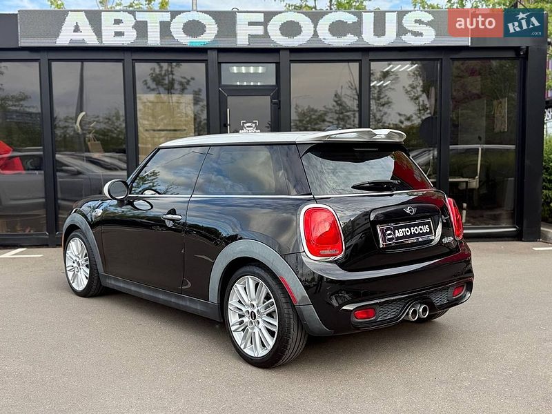 Хэтчбек MINI Cooper 2015 в Киеве