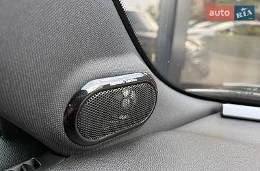 Хэтчбек MINI Cooper 2015 в Киеве