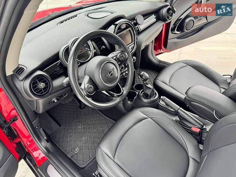 Хетчбек MINI Cooper 2018 в Києві