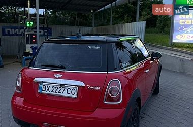 Хэтчбек MINI Cooper 2011 в Хмельницком