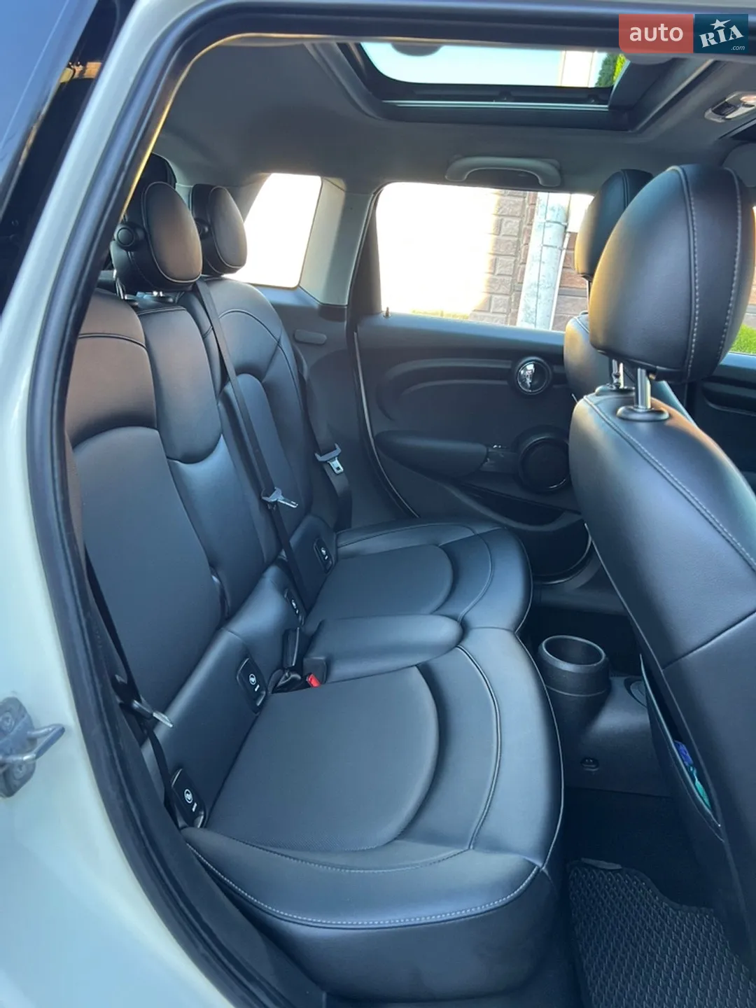 2014 MINI Cooper - мініатюра 32