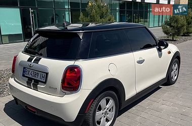 Хетчбек MINI Cooper 2014 в Хмельницькому
