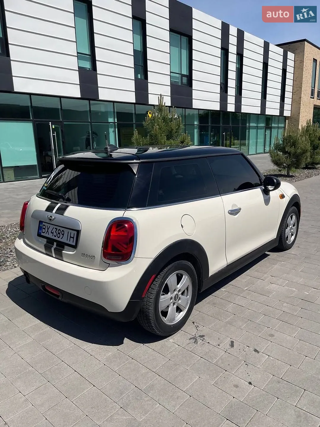 2014 MINI Cooper - мініатюра 10