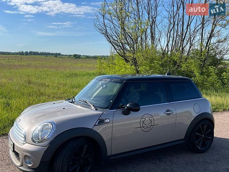 Хетчбек MINI Cooper 2013 в Києві
