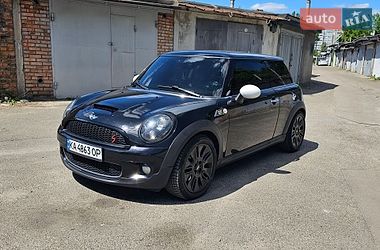 Хэтчбек MINI Cooper 2010 в Киеве