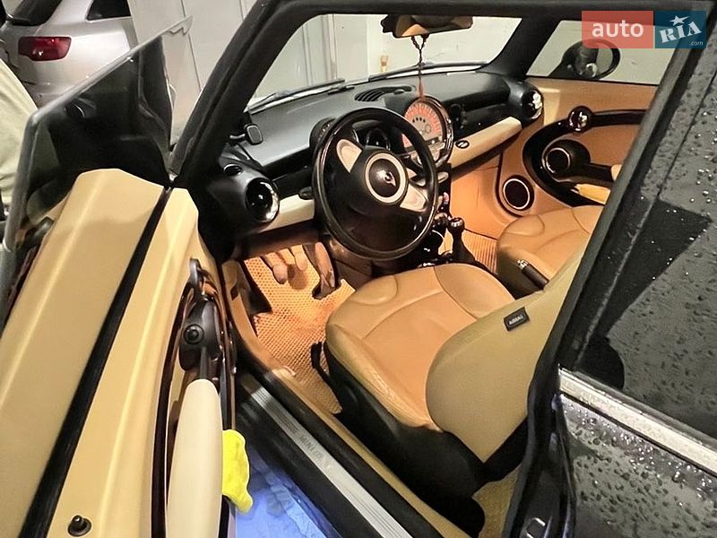 Хетчбек MINI Cooper 2009 в Києві