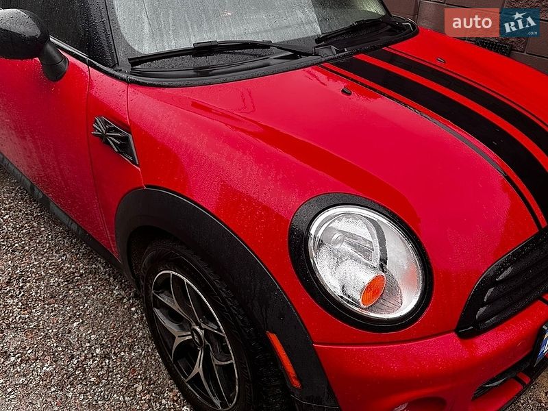 Хэтчбек MINI Cooper 2013 в Киеве