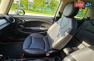 Хэтчбек MINI Cooper 2012 в Бродах