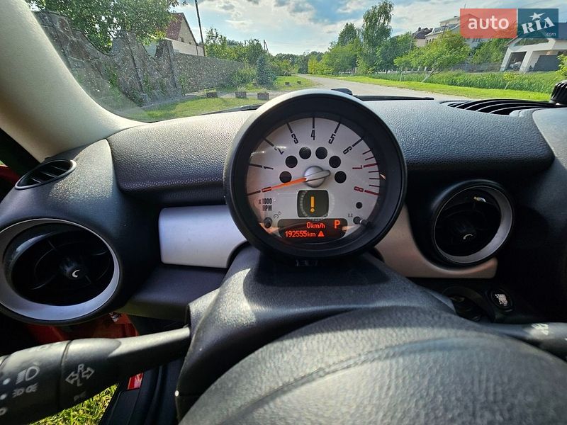 Хэтчбек MINI Cooper 2012 в Бродах
