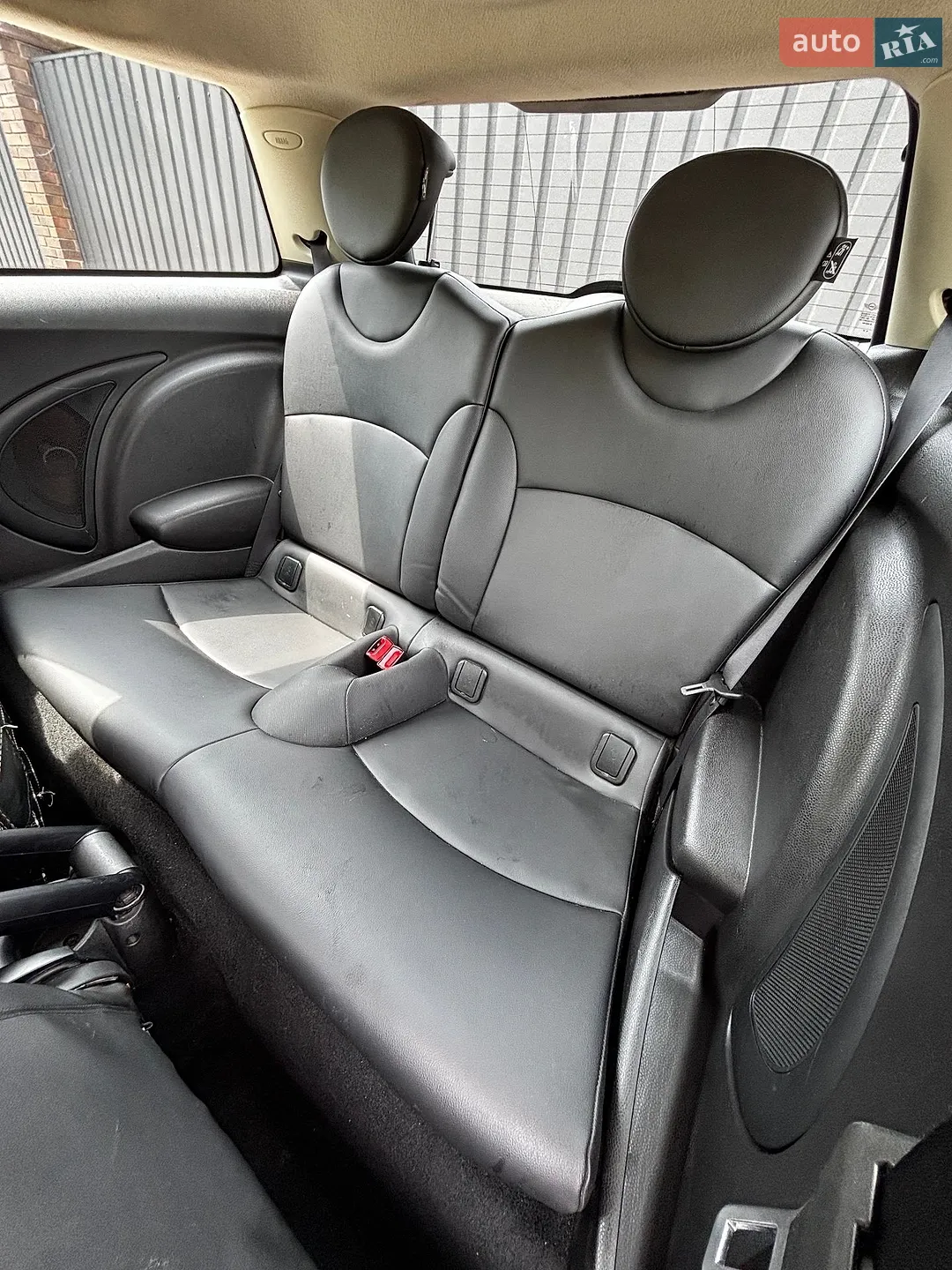 2011 MINI Cooper - мініатюра 18