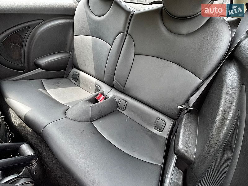 Хетчбек MINI Cooper 2011 в Білогородці