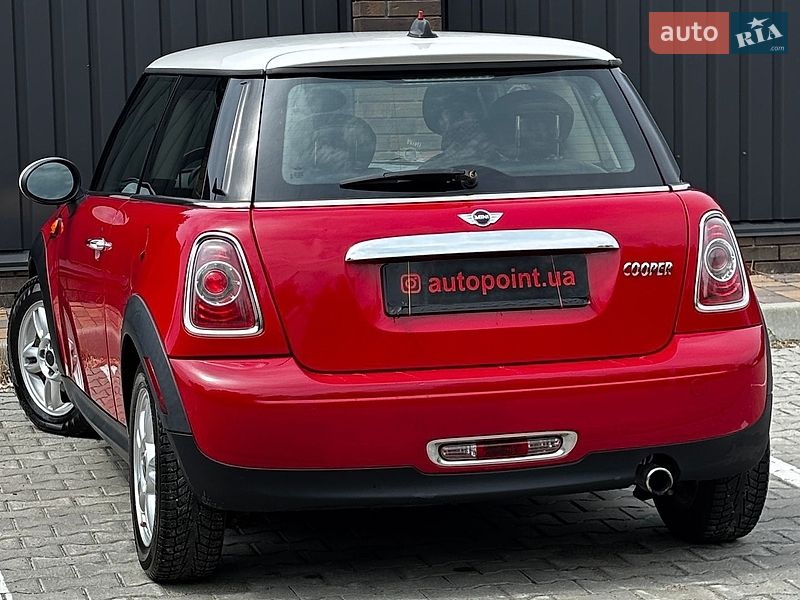 Хетчбек MINI Cooper 2011 в Білогородці