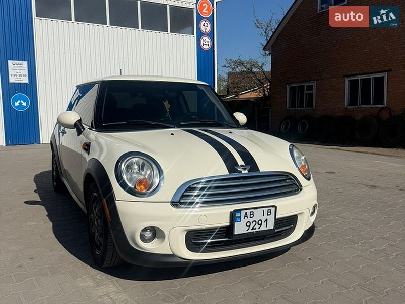 Хетчбек MINI Cooper 2013 в Вінниці