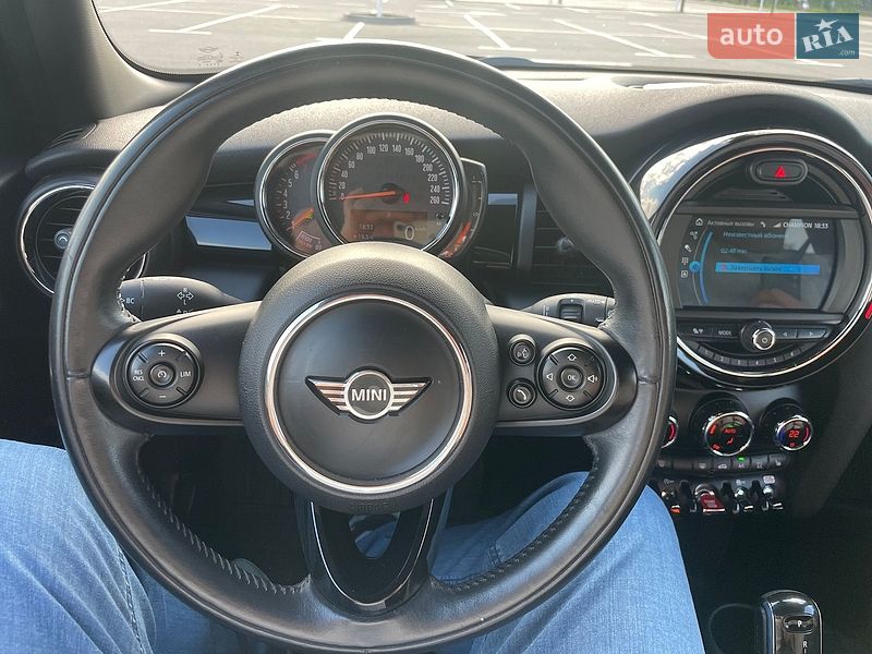 Хетчбек MINI Cooper 2018 в Києві