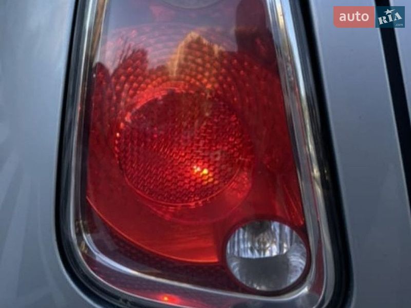 Хэтчбек MINI Cooper 2004 в Одессе
