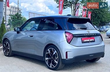 Хэтчбек MINI Cooper 2024 в Львове