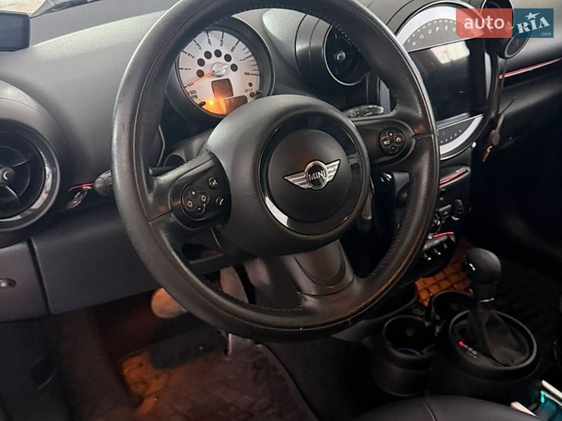 Хэтчбек MINI Cooper 2014 в Днепре