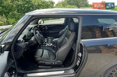 Хэтчбек MINI Cooper 2022 в Хмельницком