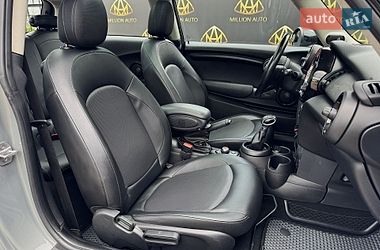 Хетчбек MINI Cooper 2017 в Києві